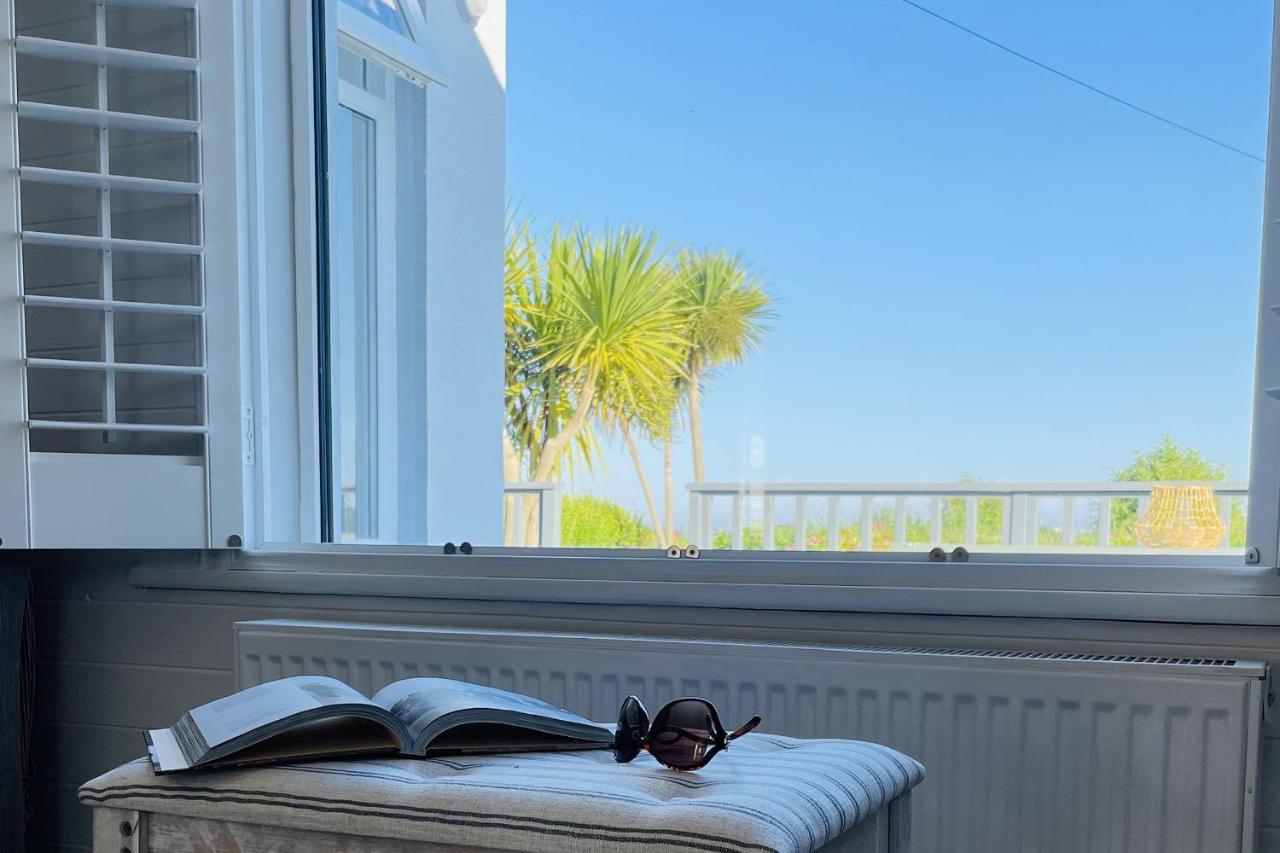 Wavecrest Holiday Cottage By Trident Holiday Homes Garryvoe Zewnętrze zdjęcie